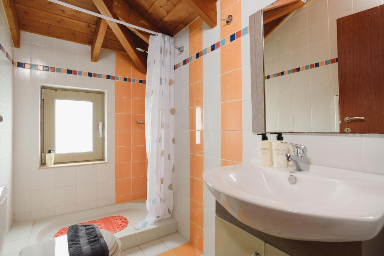 Marilena Mare Seaside House Villa Ialysos  Dış mekan fotoğraf